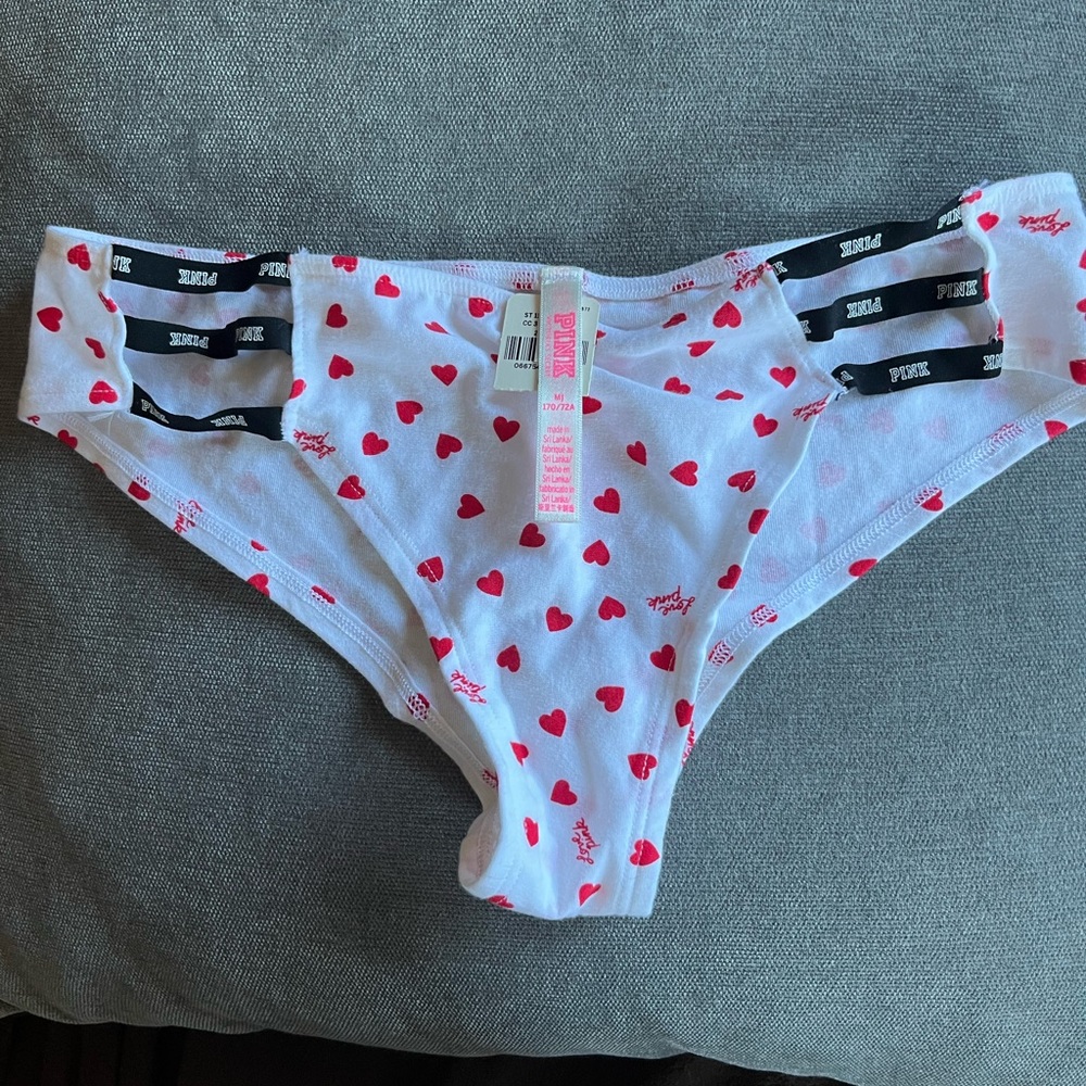 ♥️Rare Unique panties with hearts ♥️